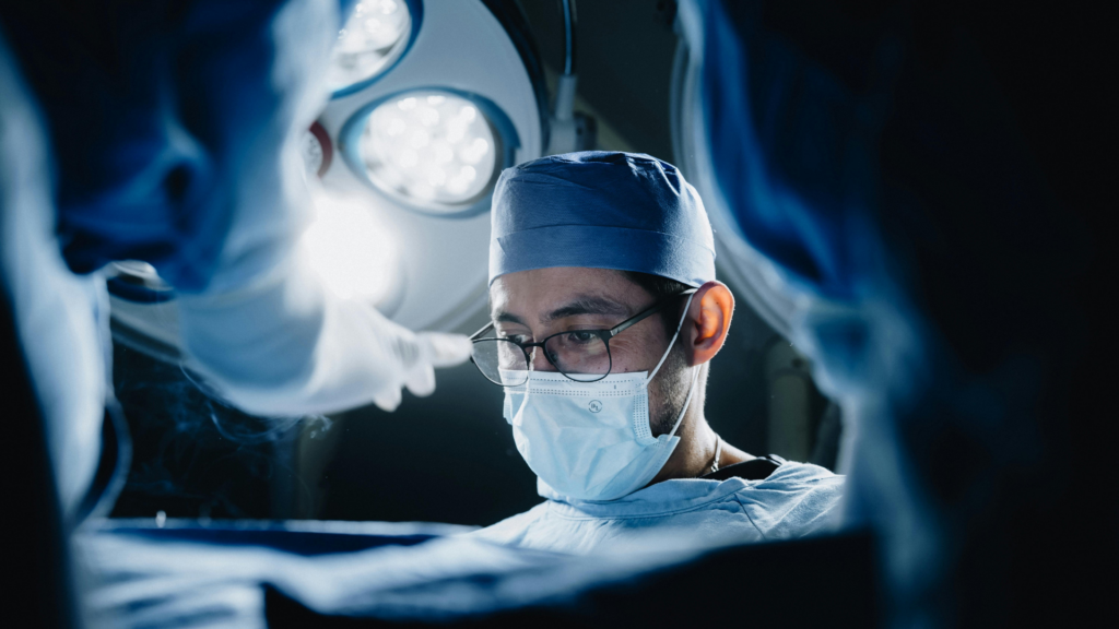 Ενδοσκοπική Χειρουργική Ρινός & Παραρρινίων Κόλπων (FESS)